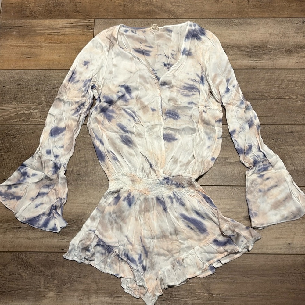 Surf Gypsy romper, medium, excellent condition